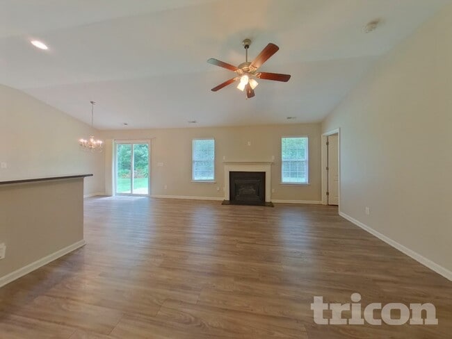 Building Photo - 6235 Leslie Drive