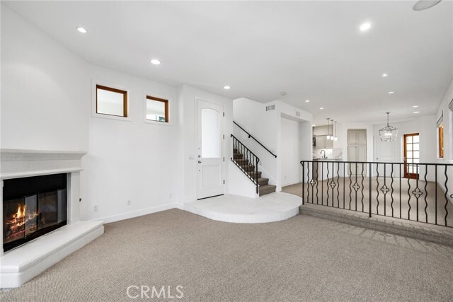 Building Photo - 502 Goldenrod Ave