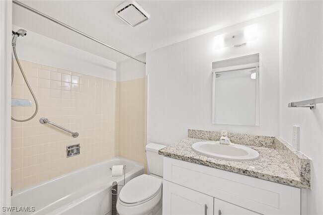 Foto del edificio - 3615 Boca Ciega Dr