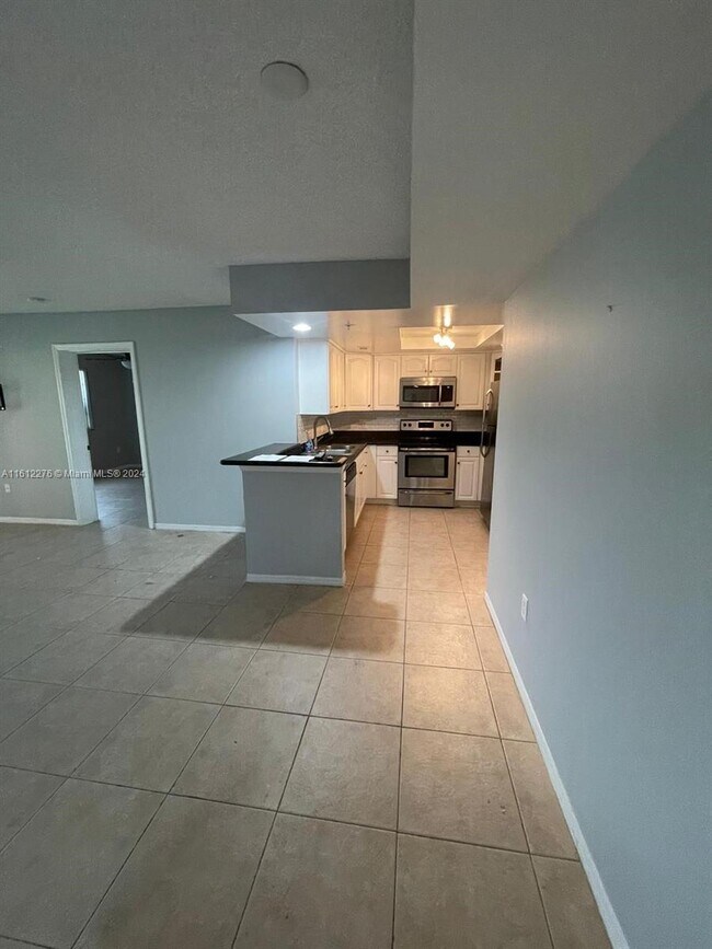 Foto del edificio - 4191 N Haverhill Rd