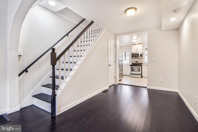 Foto del edificio - 1165 Cleveland St