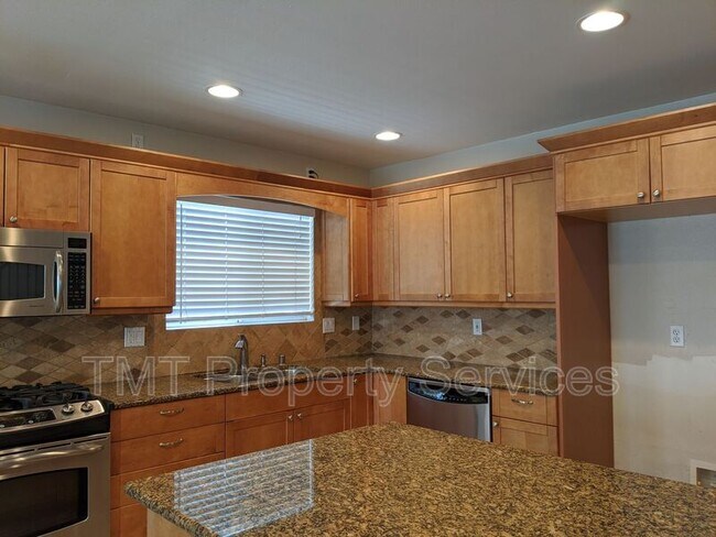 Foto del edificio - 2537 Brunswick Dr