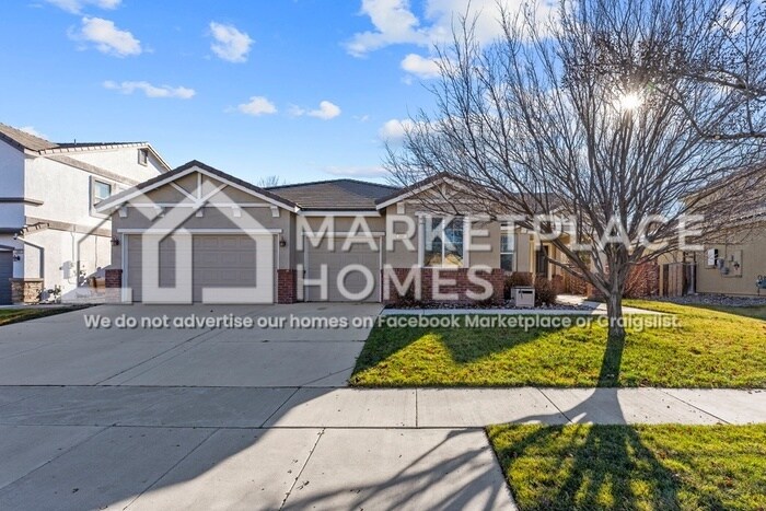 Foto principal - 3681 Hawkings Ct