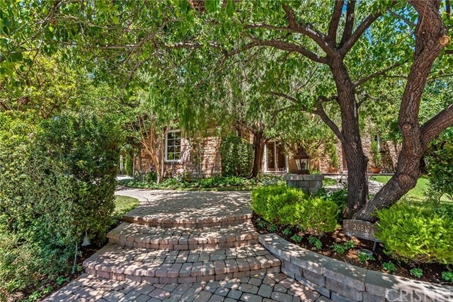 Building Photo - 26817 Mont Calabasas Dr
