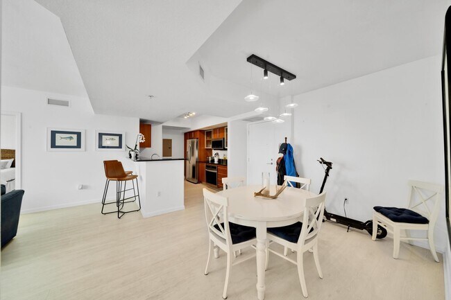 Foto del edificio - 1551 N Flagler Dr