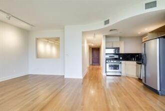 Foto del edificio - 901 W 9th St