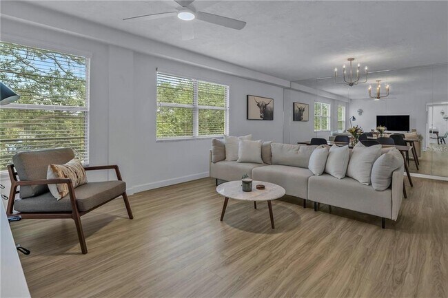 Foto del edificio - 4651 1st St NE