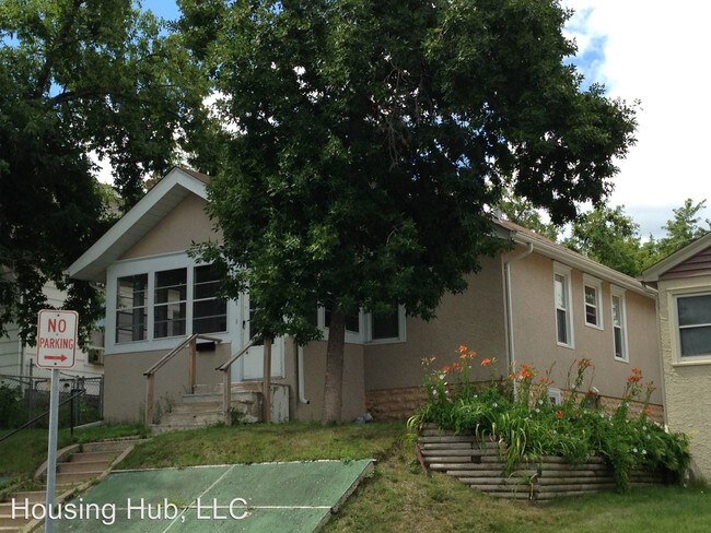 Building Photo - 4 br, 2 bath House - 3251 James Ave N