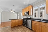 Primary Photo - 11 Woodlawn St