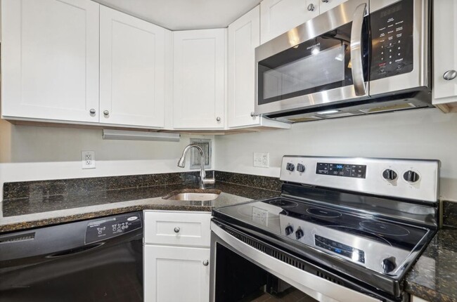 Foto del edificio - 1825 T St NW