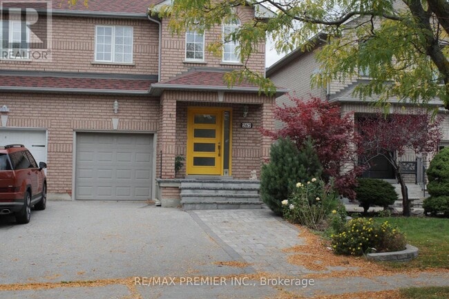 Photo du bâtiment - 262 Isaac Murray Ave