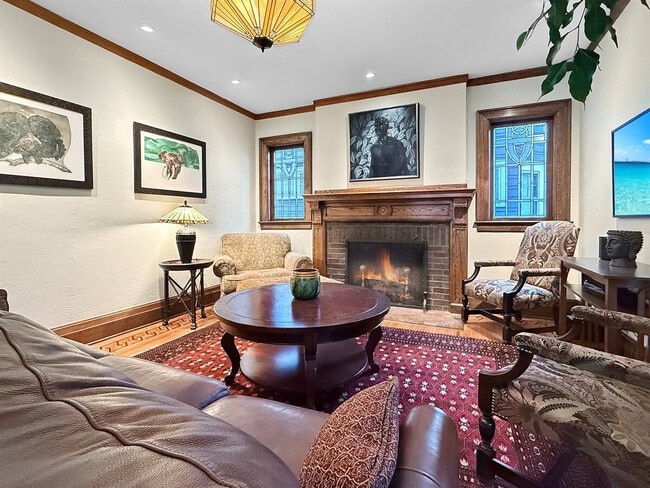 Foto del edificio - 410 Wellington Ave