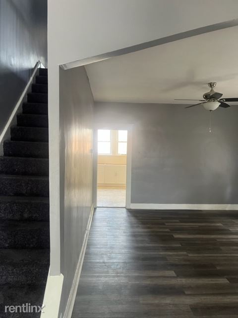 Foto del edificio - 3 br, 1.5 bath House - 903 Adelaide Street