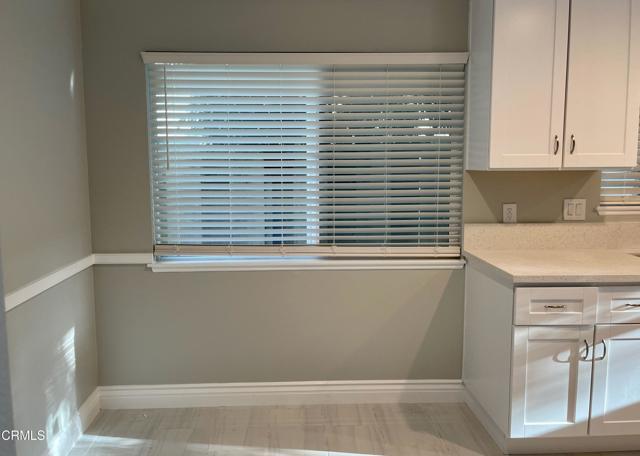 Foto del edificio - 2589 Bayshore Ave