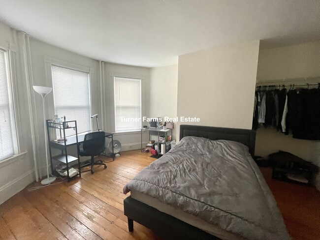 103 Calumet St, Boston, MA 02120 - Apartments in Boston, MA ...