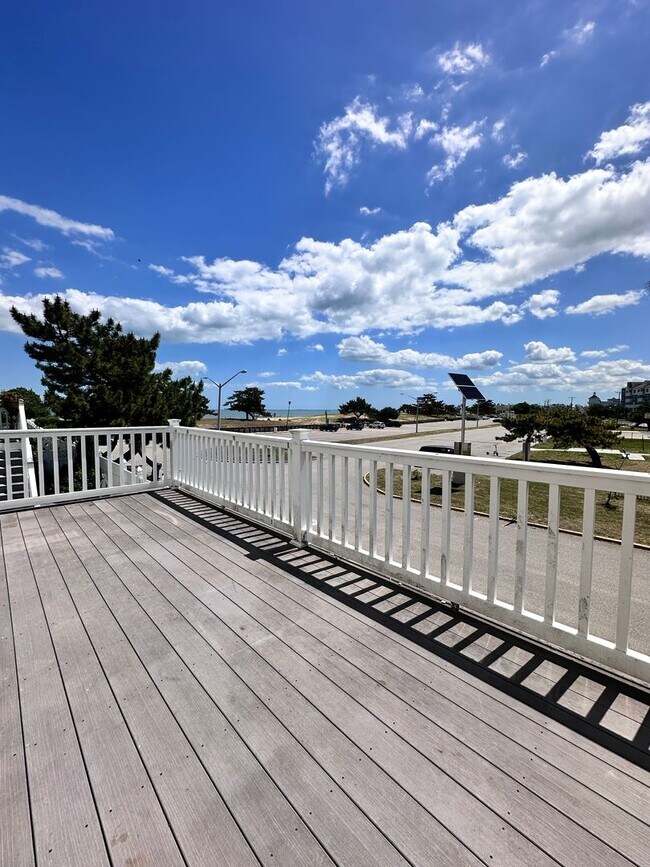 Foto del edificio - Pinewell By The Bay-4 Bedroom 3.5 Bath
