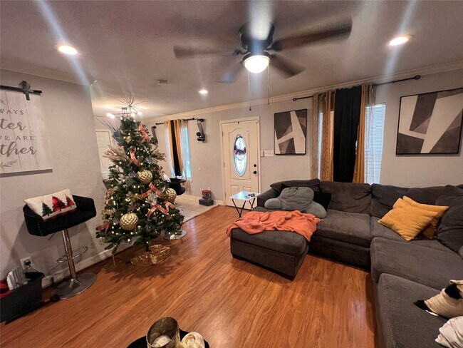 Foto del edificio - 110 Gans St