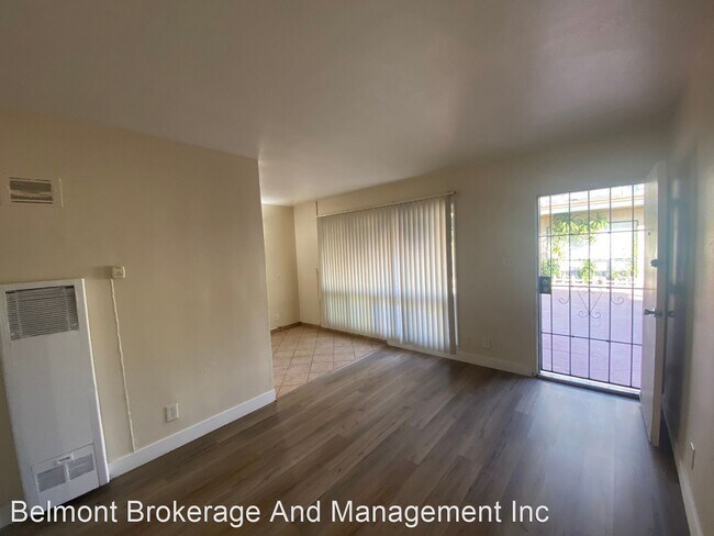 Building Photo - 1 br, 1 bath Apartment - 1518-40 E. ARTESI...