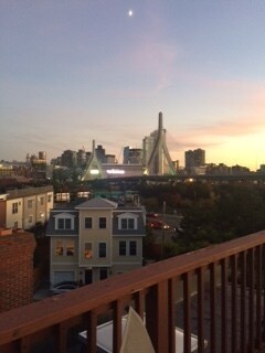 Building Photo - 1 Bed 1 Bath condo in the Gaslight Distric...