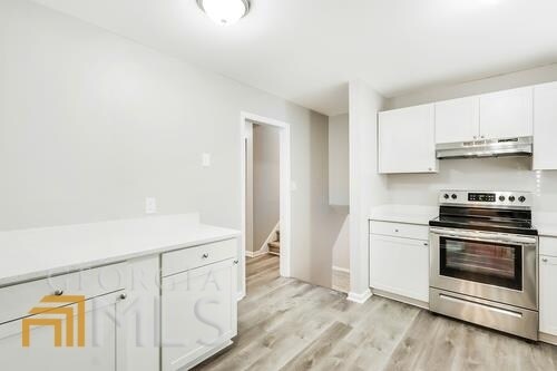 Building Photo - 5779 Simone Dr