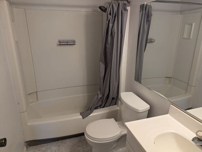 Building Photo - St. Charles Condo, Large Living Room, Private Pool, Storage, Balcony