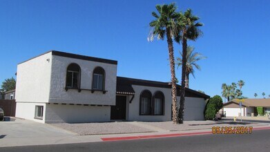 Building Photo - 3905 S Alder Dr