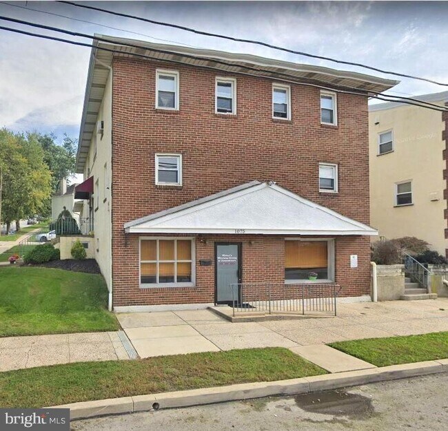 Foto del edificio - 1065 Colwell Ln