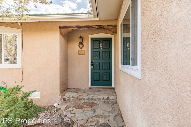 Foto del edificio - 3 br, 2 bath House - 2 Mogollon Ct