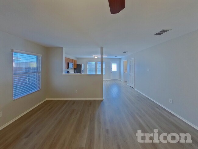 Foto del edificio - 1437 Lauren Dr