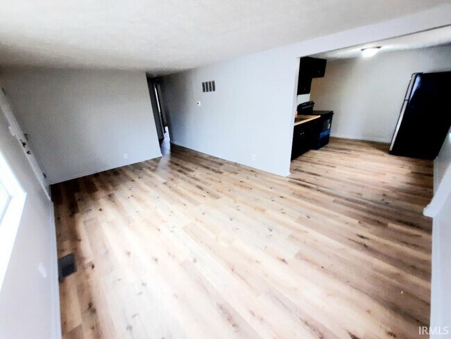 Foto del edificio - 1807 W Adams St