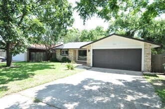 Building Photo - 12313 Bainbridge Ln