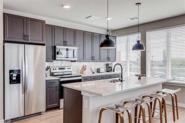 Foto del edificio - 3900 Commerce St