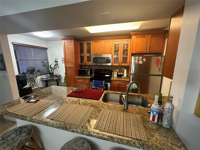 Foto del edificio - 9744 NW 46th Terrace