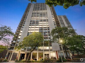 Building Photo - 1355 N Sandburg Terrace