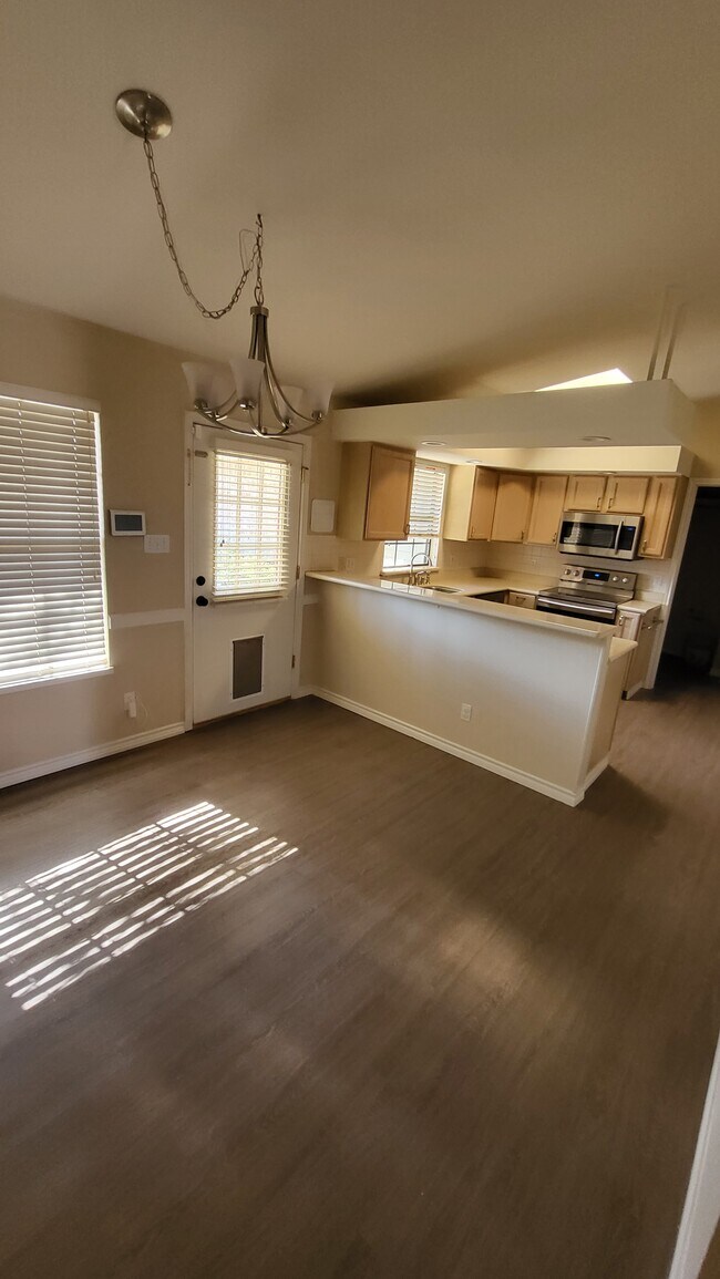 300 Plum Hollow St, Denton, TX 76207 House Rental in Denton, TX