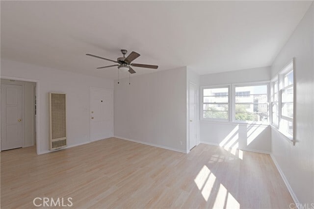 Building Photo - 1435 S Bentley Ave