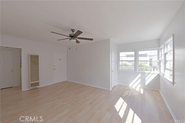 Foto del edificio - 1435 S Bentley Ave
