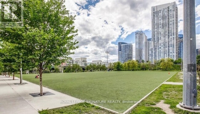 Building Photo - 75 Queens Wharf Rd