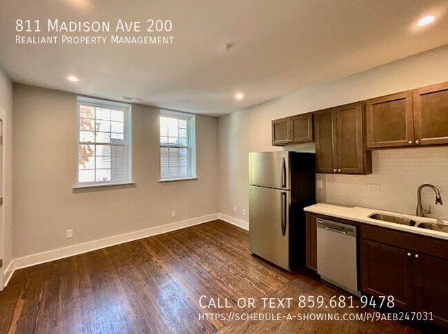Foto del edificio - 811 Madison Ave