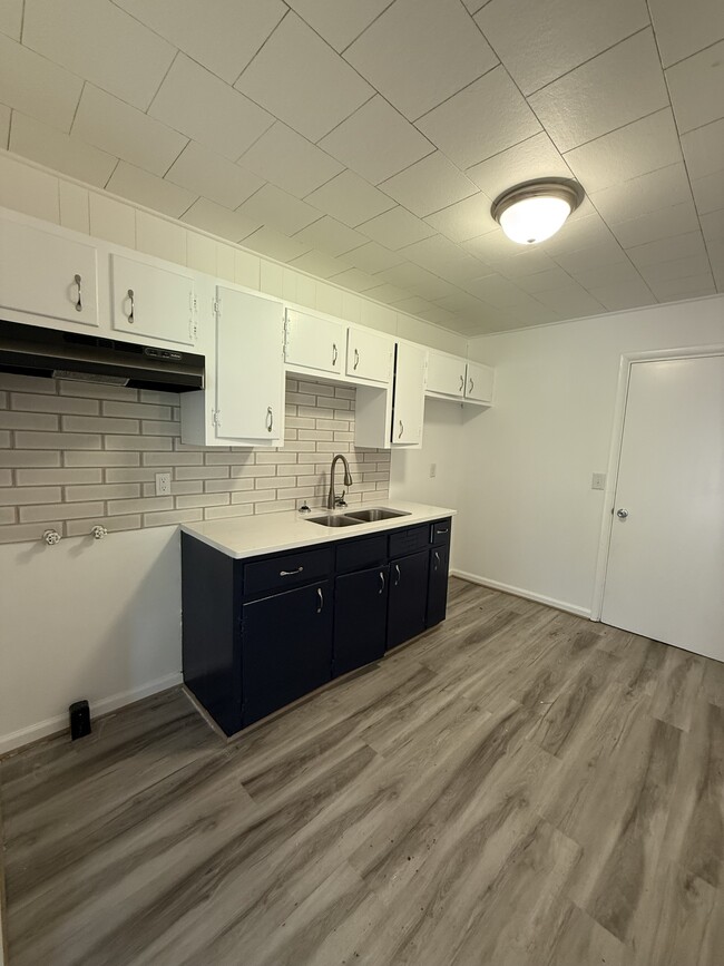 Building Photo - 2832 25th Street Ensley