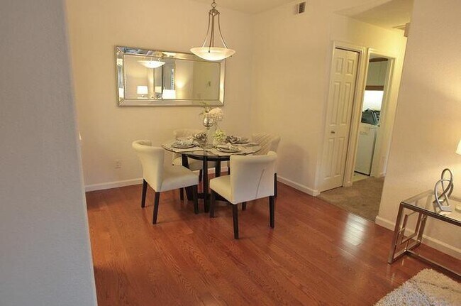 Comedor - 929 Lake Tahoe Ct