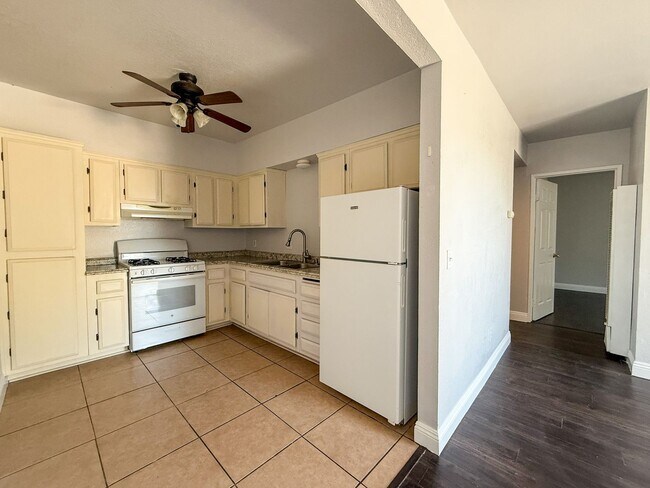 Foto del edificio - 73407 Sunnyvale Dr