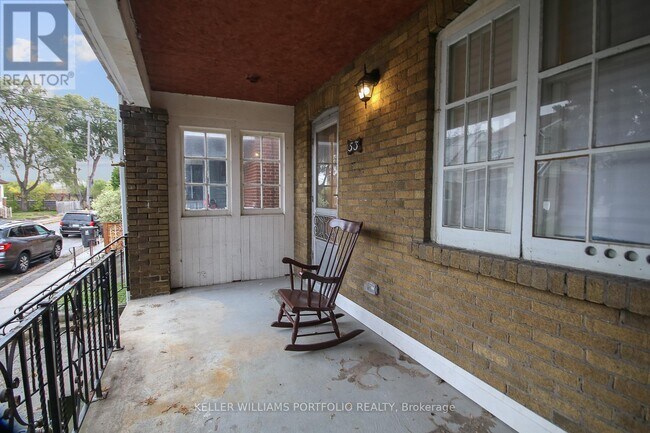 Photo du bâtiment - 53 Nickle St