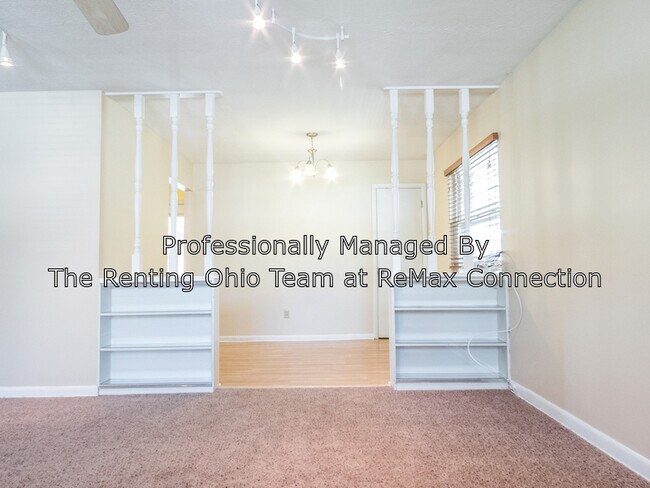 Foto del edificio - 1170 Nocturne Rd E