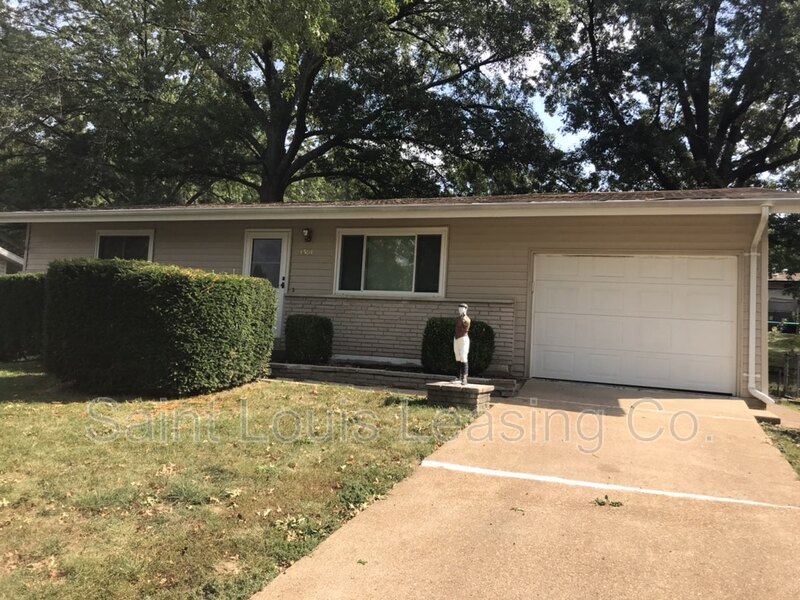 4504 Wolfgang Dr, St. Louis, MO 63129 House Rental in St. Louis, MO