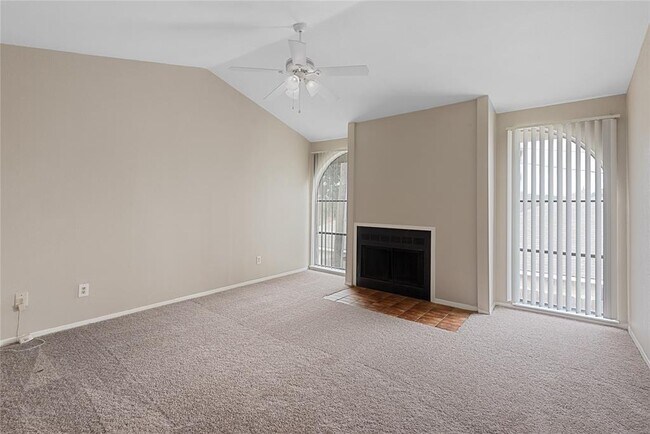 Foto del edificio - 11211 Pembridge Dr