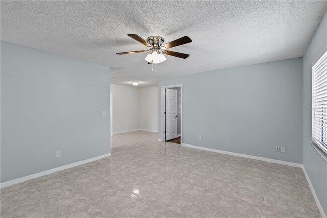 Foto del edificio - 2711 N Dellwood Dr