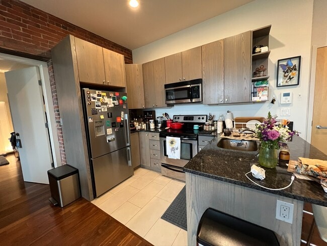 Foto del edificio - 460 Harrison Ave