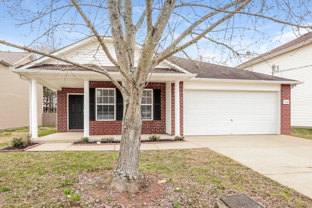 Primary Photo - 5240 Sunsail Dr
