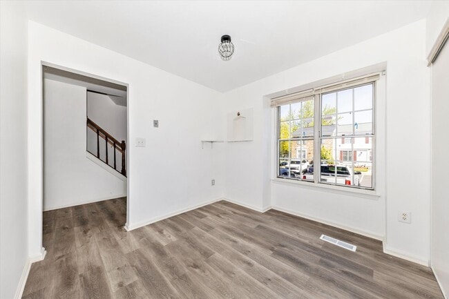 Foto del edificio - 13303 Country Ridge Dr